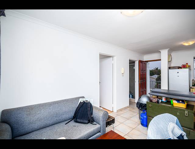 1 BEDROOM APARTMENT FOR SALE IN WAVES EDGE